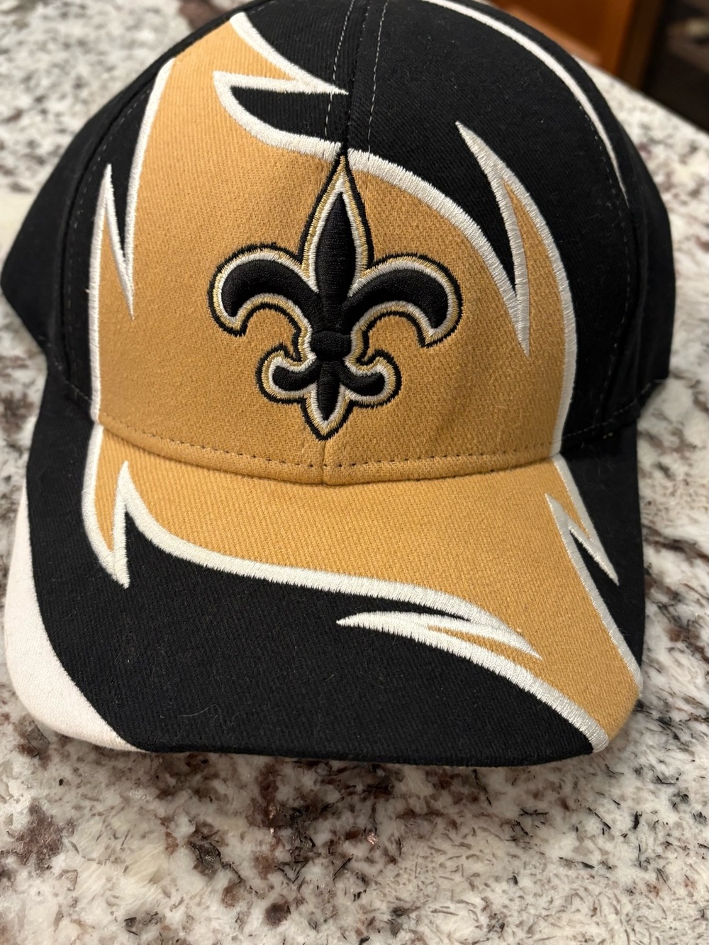 NFL NEW ORLEANS SAINTS ADJUSTABLE CAP HAT NEW WITH TAG